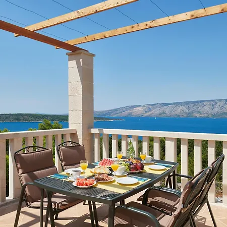 Doris Hvar Villa Rudina